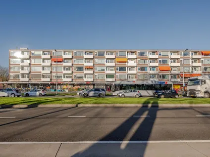 Appartement te koop: Spinozaweg 381, Lombardijen Rotterdam