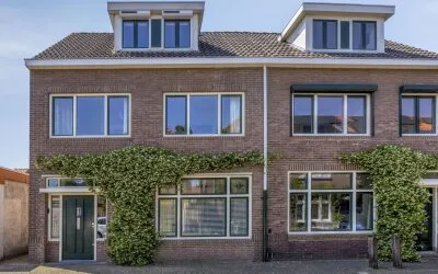 Twee-onder-één-kap te koop: Spiraeastraat 1, Joriskwartier Eindhoven