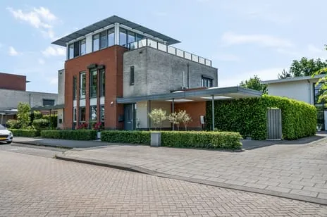 Twee-onder-één-kap te koop: Spitsbergenweg 13, Dragonder Oost Veenendaal
