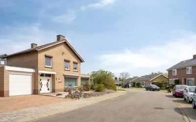 Vrijstaande woning te koop: Spitsstraat 8, Maasbracht Maasbracht