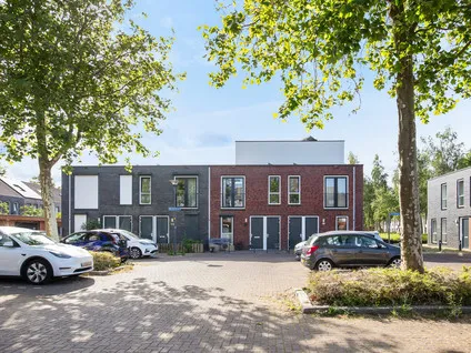 Tussenwoning te koop: Splinterstraat 16, Hoofddorp Floriande Oost Hoofddorp