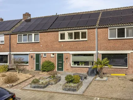 Tussenwoning te koop: Spoordijkstraat 248, Enschede