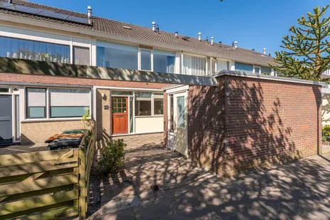 Tussenwoning te koop: Spoorlaan 29, De Rodes Voorhout