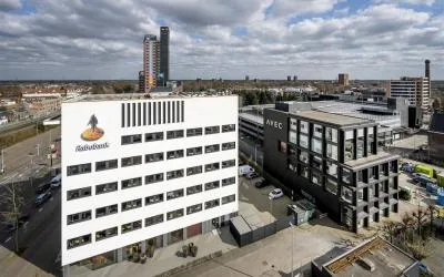 Appartement te huur: Spoorlaan 302-36, Veemarktkwartier Tilburg