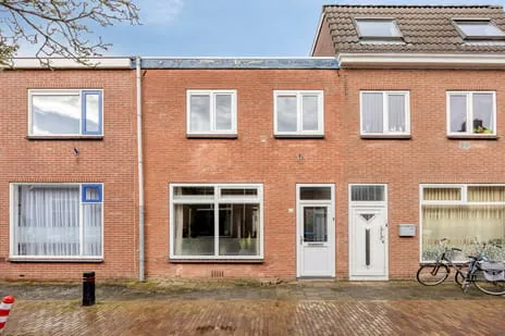 Tussenwoning te koop: Spoorstraat 33, Noorderplein Deventer