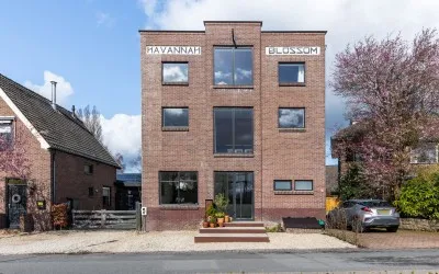 Vrijstaande woning te koop: Spoorstraat 49, Apeldoorn