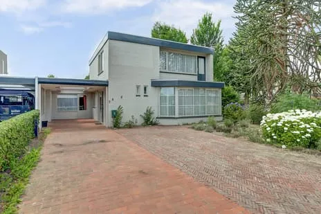 Hoekwoning te koop: Spoorstraat 5, Naastenbest Best