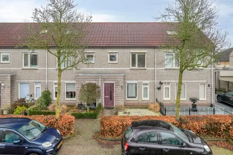 Tussenwoning te koop: Spoorven 205, Veghel