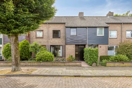 Tussenwoning te koop: Spoorwaterlaan 43, Barrier Eindhoven
