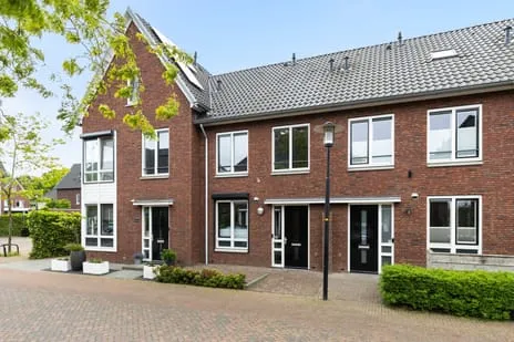 Tussenwoning te koop: Spoorwiel 30, Wormshoef Lunteren
