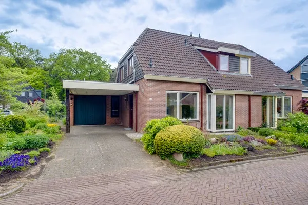Semi-detached for sale: Sporkehout 38, Harfsen Harfsen