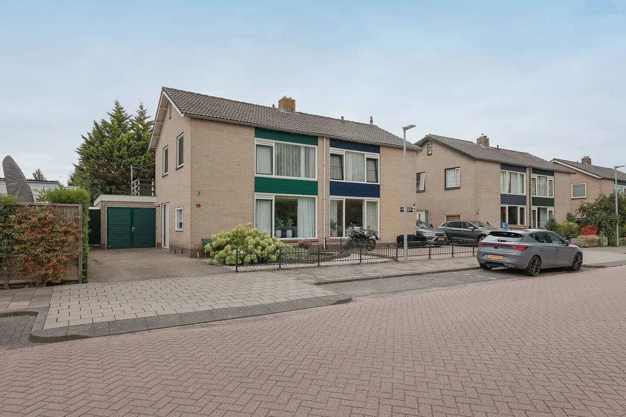 Hoekwoning te koop: Sportlaan 28, Wognum