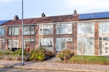 Tussenwoning te koop: Sportlaan 30, Zeelst Veldhoven