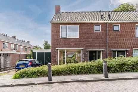 Twee-onder-één-kap te koop: Sportlaan 4, Koedijk en De Weijdt Koedijk (Gem. Alkmaar)