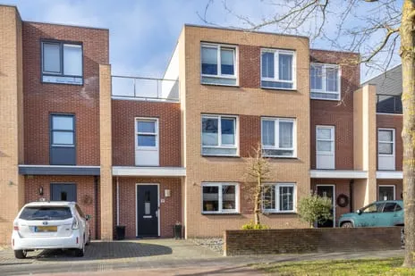 Tussenwoning te koop: Sportlaan 53, Kollenveld Almelo