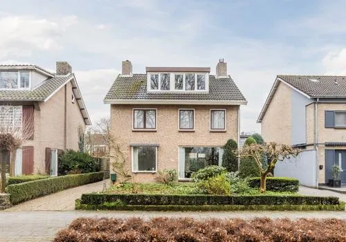 Vrijstaande woning te koop: Sportlaan 8, Rauwbraken Berkel-Enschot