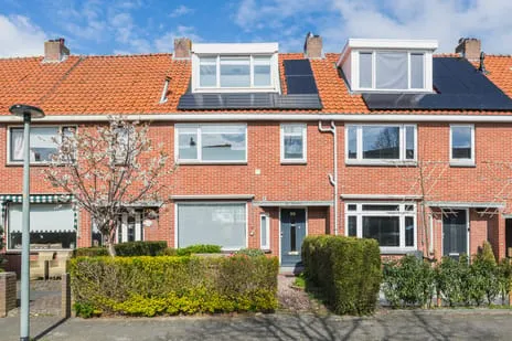 Tussenwoning te koop: Sportlaan 86, Babberspolder Noord Vlaardingen