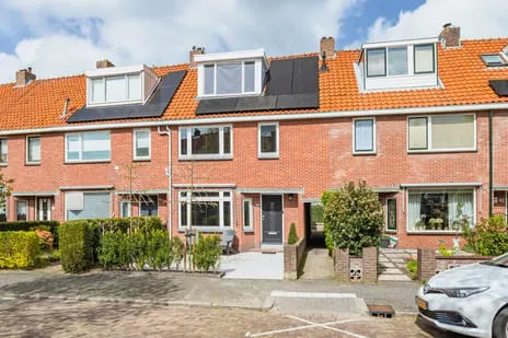 Tussenwoning te koop: Sportlaan 88, Babberspolder Noord Vlaardingen