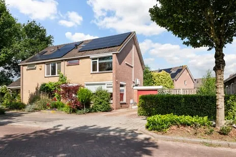 Twee-onder-één-kap te koop: Spreeuwenstraat 39, De Whee II-Noord Goor