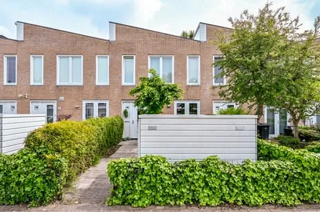 Tussenwoning te koop: Sprietzeil 5, Noorderplassen W.-West Almere
