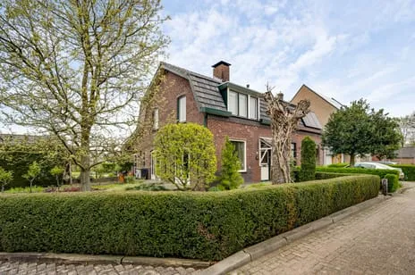Twee-onder-één-kap te koop: Springbeekweg 10, Kern Hout-Blerick Venlo