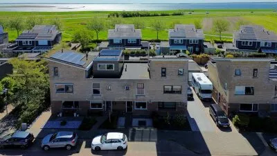 Tussenwoning te koop: Springert 18, Ouddorp zuid Ouddorp