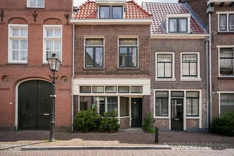 Tussenwoning te koop: Springweg 144, Springweg en omgeving Geertebuurt Utrecht