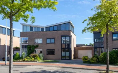 Tussenwoning te koop: Sprookjesbosch 76, Blixembosch-Oost Eindhoven