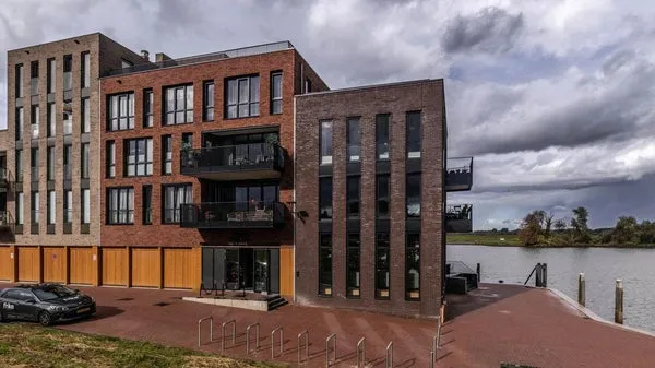 Appartement te huur: Spuifront 2K, Oud-Beijerland Spuioeverwijk Oud-Beijerland