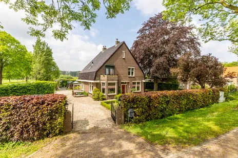 Vrijstaande woning te koop: Spuikade 3, Kern Geervliet Geervliet