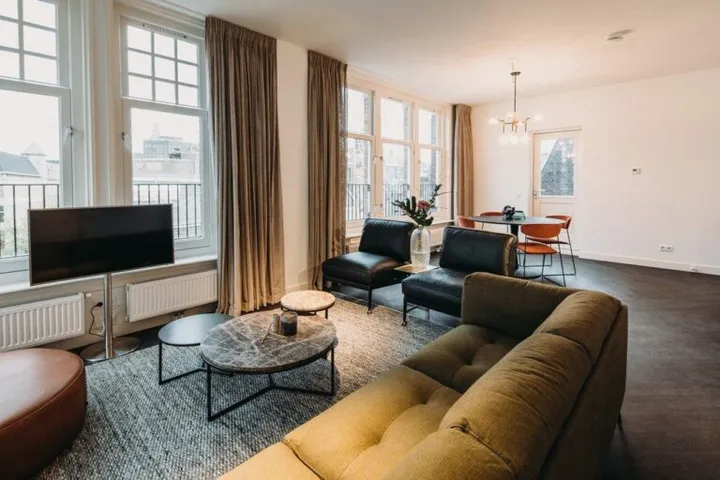 Woning te huur: Spuistraat, Amsterdam