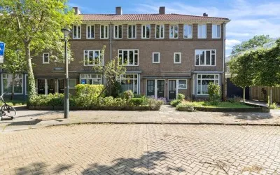 Appartement te koop: St Adrianusstraat 77, Tuindorp Eindhoven