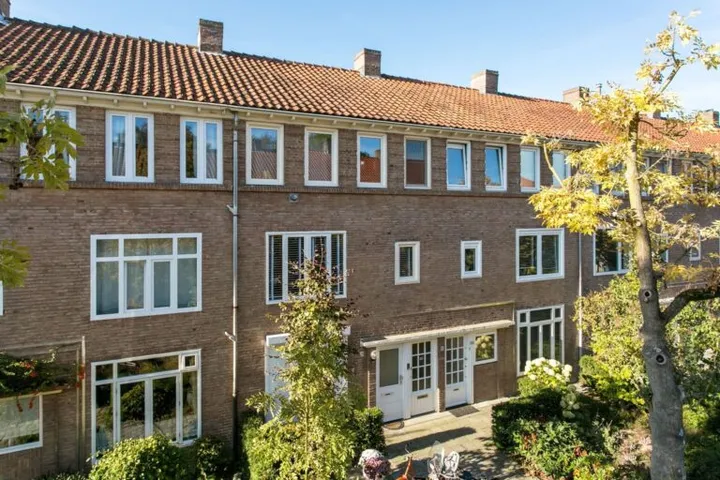 Woning te huur: St Adrianusstraat, Tuindorp Eindhoven