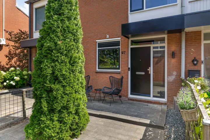 Tussenwoning te koop: St. Annabaai 27, Baaienbuurt Capelle Aan Den Ijssel