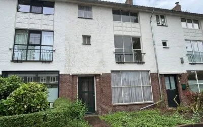 Tussenwoning te koop: St Bonifaciuslaan 14, Sintenbuurt Eindhoven