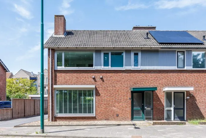 Twee-onder-één-kap te koop: St.Elisabethstraat 7, Binnenstad-Grave Grave