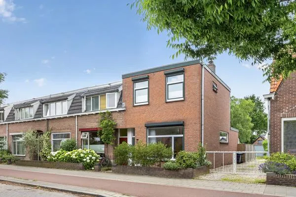 Hoekwoning te koop: St. Jacobslaan 58, St. Anna Nijmegen