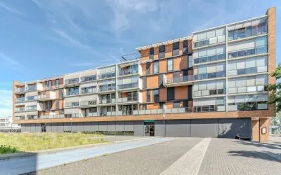 Appartement te koop: St. Jansplein 16, Centrum Waalwijk