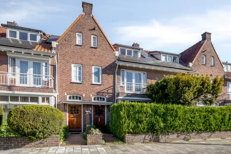 Tussenwoning te koop: St Jorislaan 46, Rochusbuurt Eindhoven