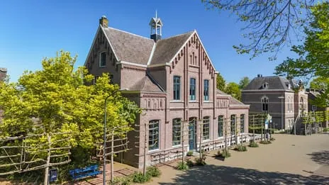 Detached house for sale: St.-Lambertusstraat 51, Cromvoirt Cromvoirt