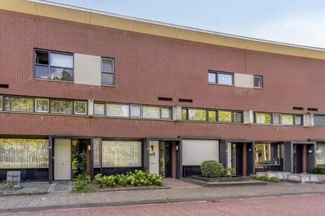 Terraced house for sale: St. Servatiusweg 54, St. Antoniusveld Venray