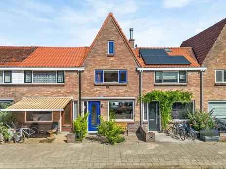 Terraced house for sale: St.-Winfridusstraat 20, Elinkwijk en omgeving Utrecht