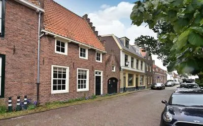 Appartement te koop: St. Annastraat 1, Naarden