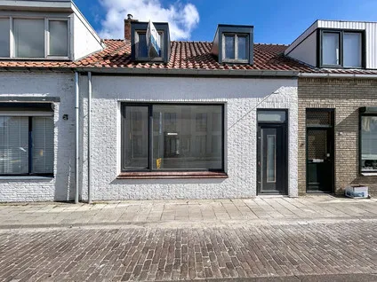 Tussenwoning te koop: St. Annastraat 20, Sluis