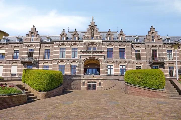 Appartement te koop: St. Elisabethshof 11, Lombok Arnhem