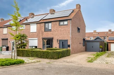 Hoekwoning te koop: St.Carolusstraat 15, Herkenbosch Herkenbosch