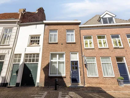 Tussenwoning te koop: St.Jorisstraat 17A, Binnenstad-Grave Grave