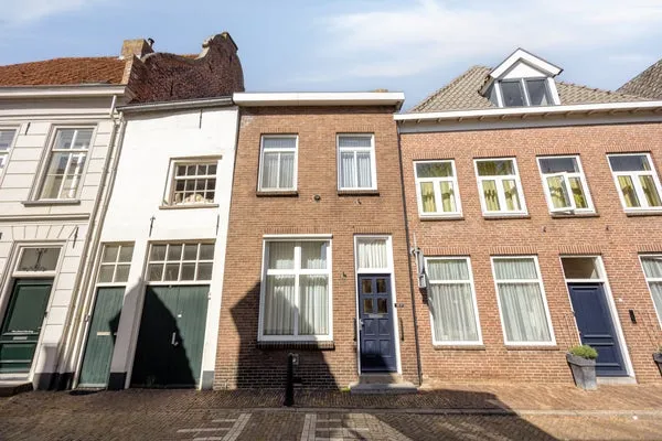 Woning te koop: St.Jorisstraat, Binnenstad-Grave Grave