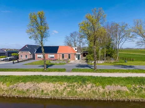Twee-onder-één-kap te koop: St Annerweg 18, Buitengebied Bedum Bedum
