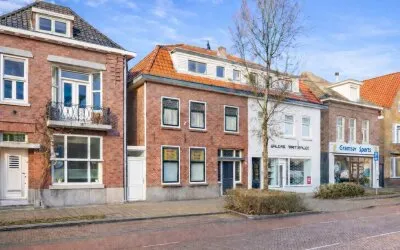 Twee-onder-één-kap te koop: St Antoniusstraat 12, Philipsdorp Eindhoven